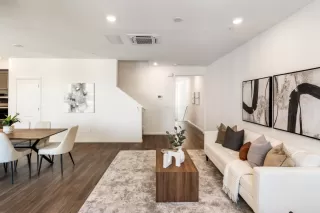 Photo #6: ML82010872 Listing