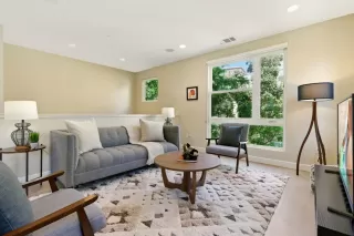 Photo #2: ML82010884 Listing 