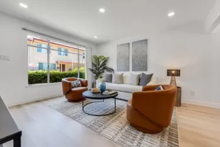 Photo #5: ML82010912 Listing