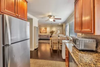 Photo #5: ML82010955 Listing 