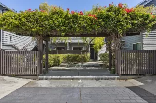 Photo #4: ML82011014 Listing