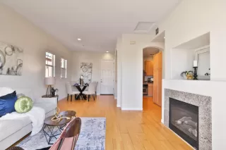 Photo #6: ML82011018 Listing