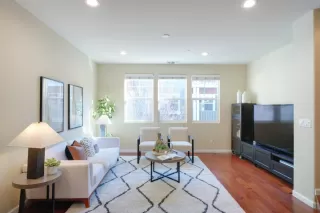 Photo #2: ML82011063 Listing 