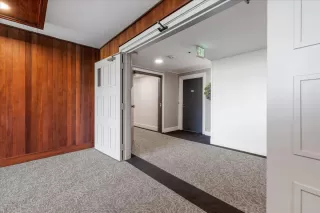 Photo #6: ML82011121 Listing 