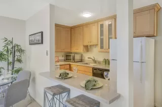 Photo #5: ML82011228 Listing 