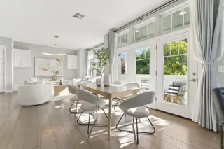 Photo #2: ML82011233 Listing 