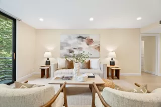 Photo #4: ML82011240 Listing 