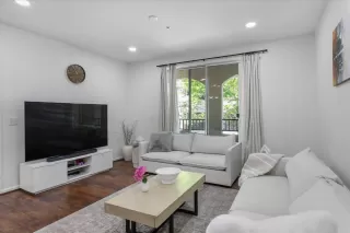 Photo #3: ML82011277 Listing 