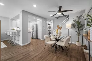 Photo #3: ML82011346 Listing 