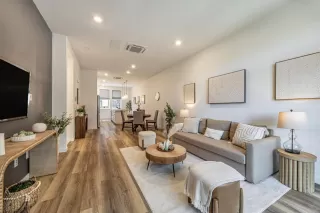 Photo #2: ML82011360 Listing 