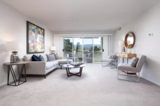 Photo #6: ML82011393 Listing 