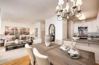 Photo #6: ML82011420 Listing 