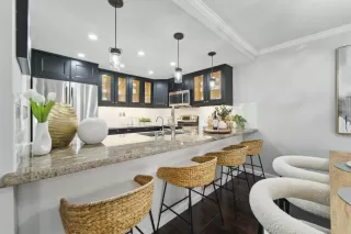 Photo #6: ML82011431 Listing