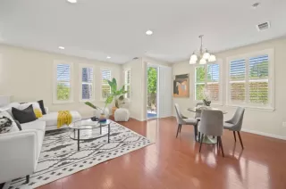 Photo #2: ML82011504 Listing 