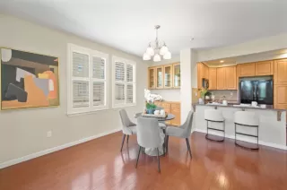 Photo #4: ML82011504 Listing 