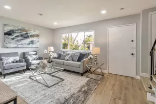 Photo #4: ML82011508 Listing 