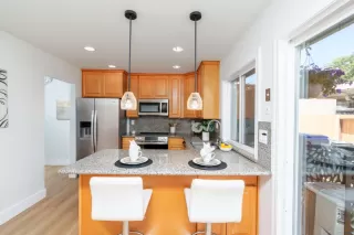 Photo #4: ML82011717 Listing 