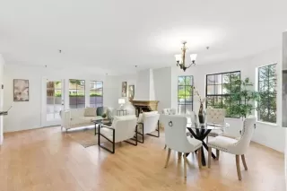 Photo #2: ML82011766 Listing