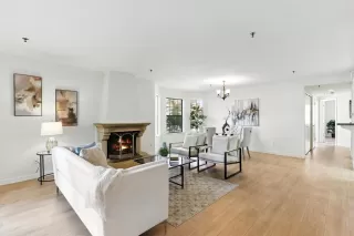 Photo #6: ML82011766 Listing