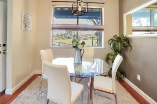 Photo #4: ML82011786 Listing 