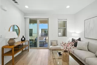 Photo #2: ML82011847 Listing 