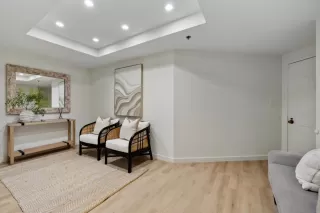 Photo #4: ML82011905 Listing 