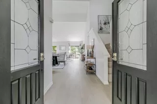 Photo #5: ML82011978 Listing 