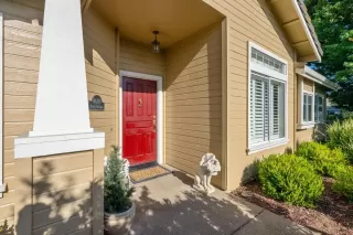 Photo #4: ML82012001 Listing