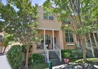 Photo #1: ML82012088 Listing 