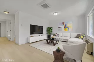 Photo #2: ML82012118 Listing 