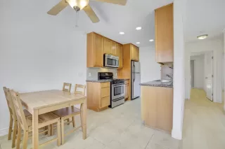 Photo #6: ML82012118 Listing 