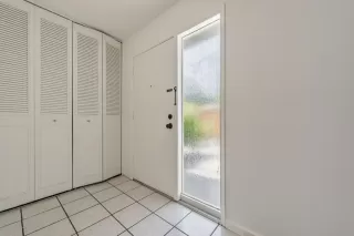 Photo #6: ML82012189 Listing