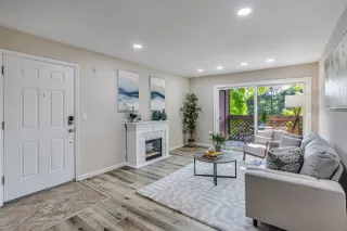 Photo #5: ML82012203 Listing