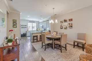 Photo #3: ML82012212 Listing 