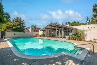 Photo #3: ML82012282 Listing 