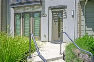 Photo #4: ML82012305 Listing 