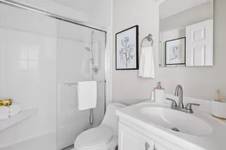 Photo #3: ML82012318 Listing