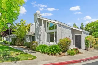 Photo #1: ML82012378 Listing 