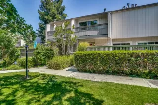 Photo #2: ML82012394 Listing