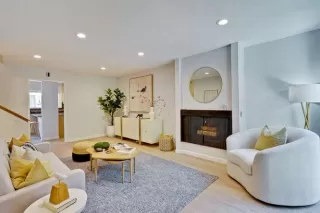 Photo #5: ML82012394 Listing