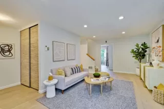 Photo #6: ML82012394 Listing