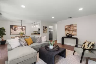 Photo #3: ML82012398 Listing 