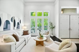 Photo #5: ML82012446 Listing 