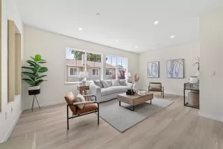 Photo #1: ML82012480 Listing 