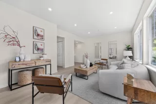 Photo #4: ML82012480 Listing 