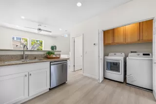 Photo #5: ML82012480 Listing 