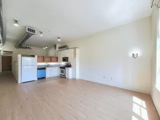 Photo #4: ML82012486 Listing 