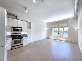 Photo #5: ML82012486 Listing 