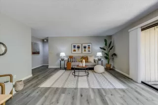 Photo #4: ML82012500 Listing