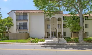 Photo #2: ML82012502 Listing